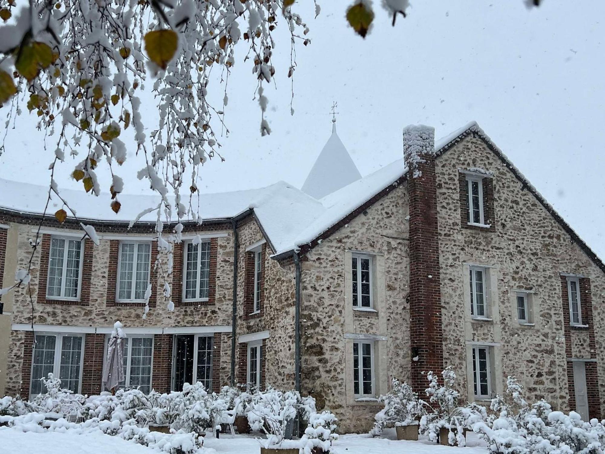 Le Petit Chateau Baye  Zewnętrze zdjęcie